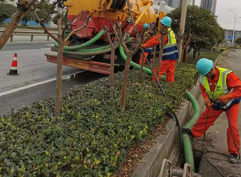 遂川市政管道清淤